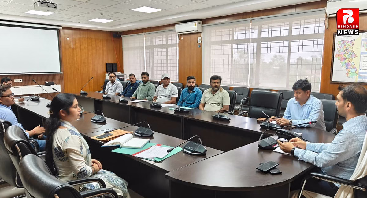 उपायुक्त ने की खाद-बीज के थोक विक्रेता दुकानदारों के साथ बैठक, दिए गए आवश्यक निर्देश