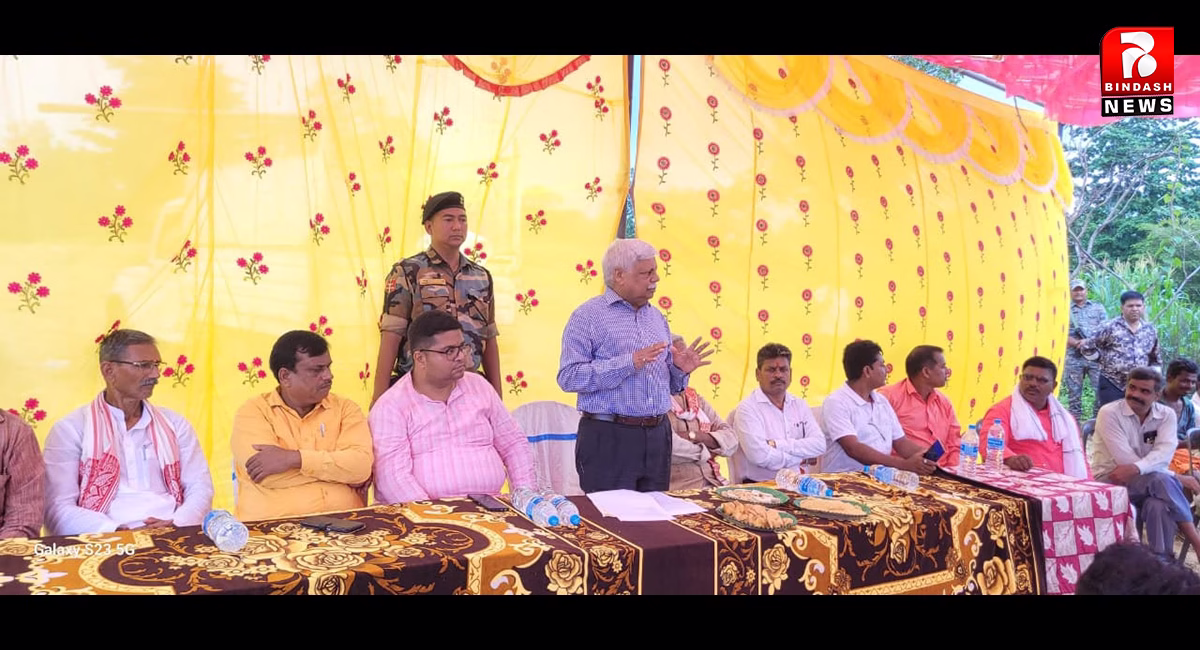 रमकंडा प्रखंड के ग्राम सूली में सांसद ने किया बहुउद्देशीय भवन का शिलान्यास