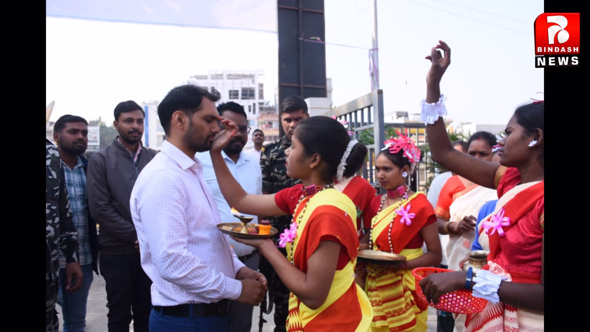 झारखंड स्थापना के रजत जयंती वर्ष पर टाउन हॉल स्थित नीलाम्बर-पीताम्बर बहुउद्देशीय भवन में जिला स्तरीय प्रतियोगिताओं का भव्य आयोजन